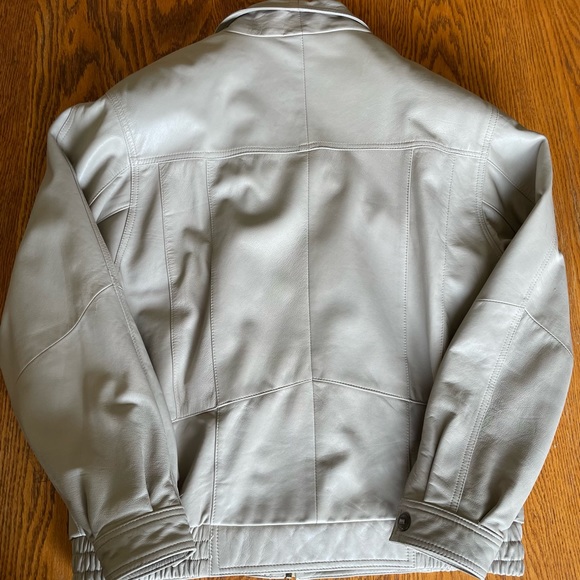 Vintage Leather Jacket - Picture 3 of 4